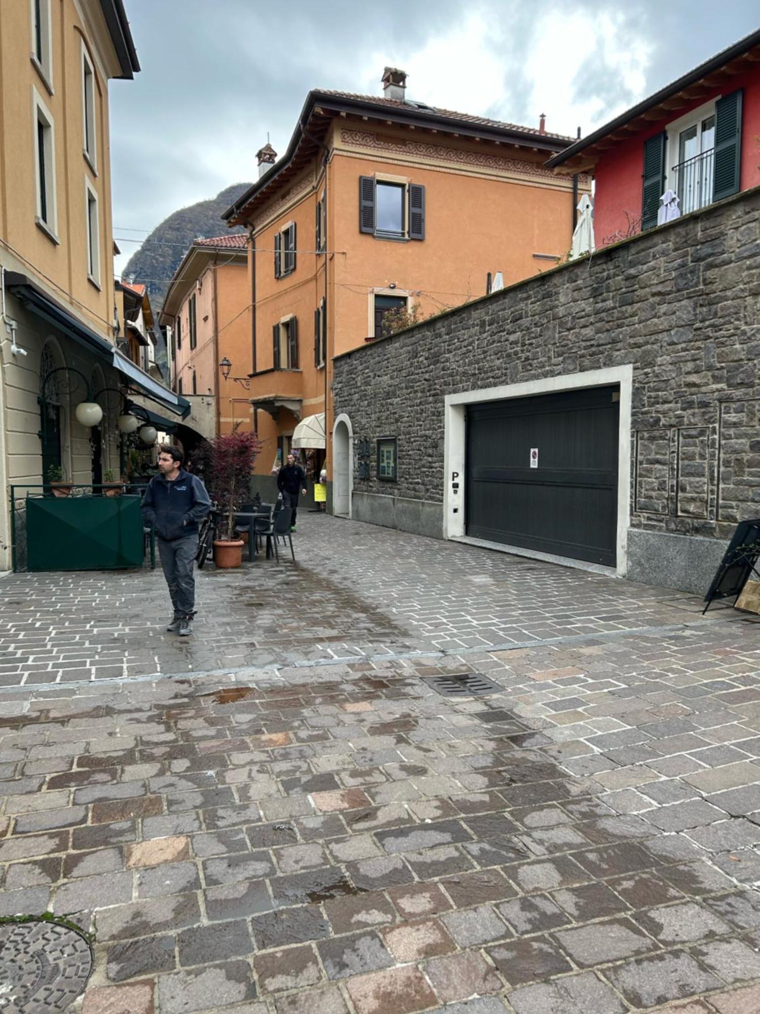 Апартаменты Menaggio Down Town Экстерьер фото